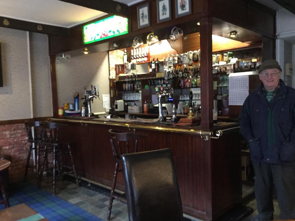 Self Check In Room Accommodation Only The Castle, コールドストリーム エクステリア 写真