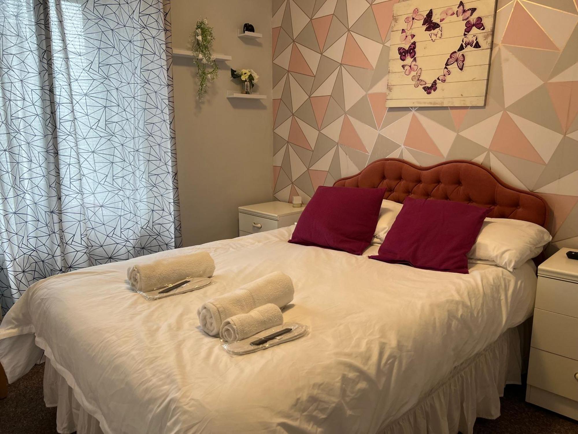 Self Check In Room Accommodation Only The Castle, コールドストリーム エクステリア 写真