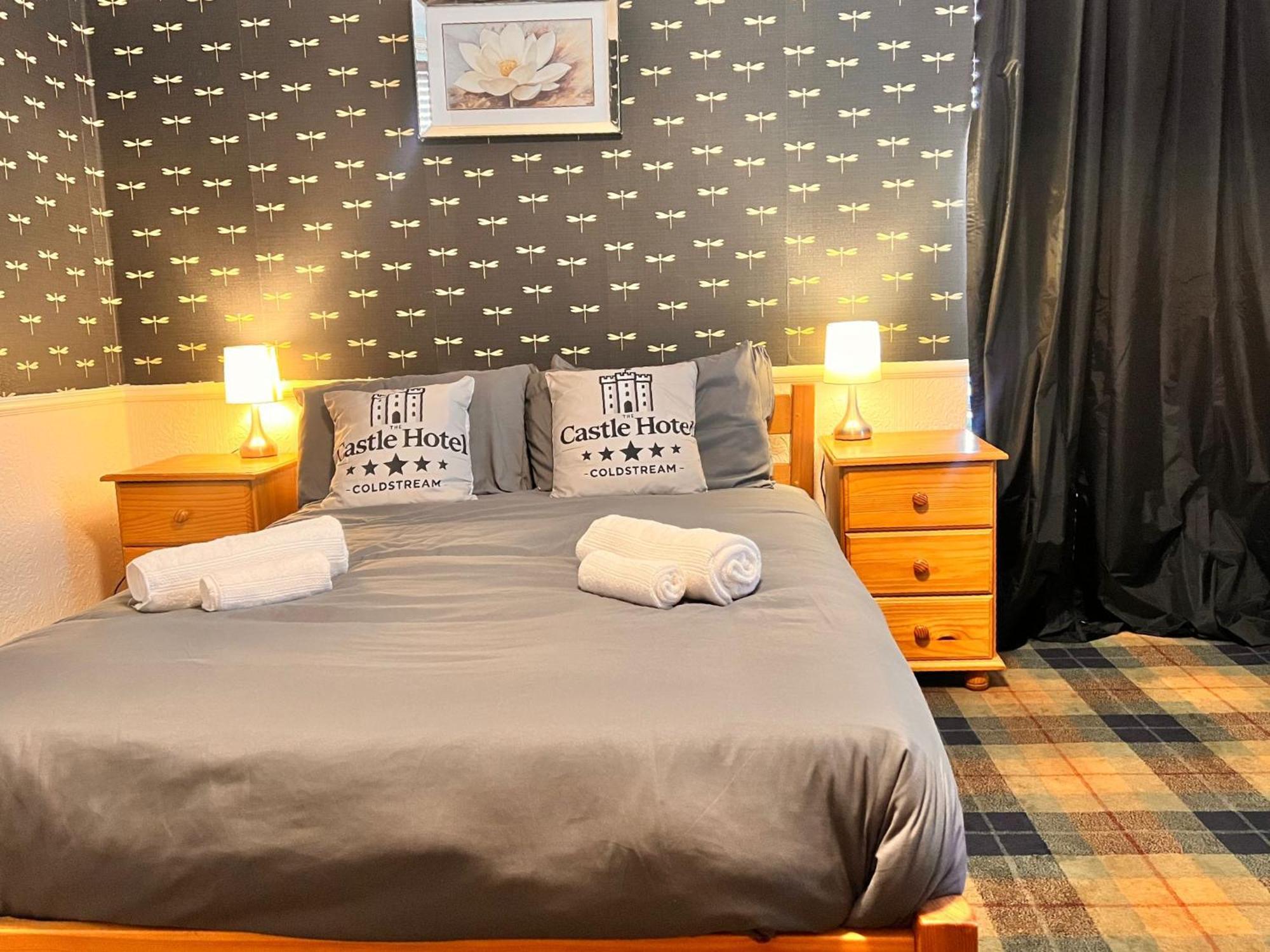 Self Check In Room Accommodation Only The Castle, コールドストリーム エクステリア 写真