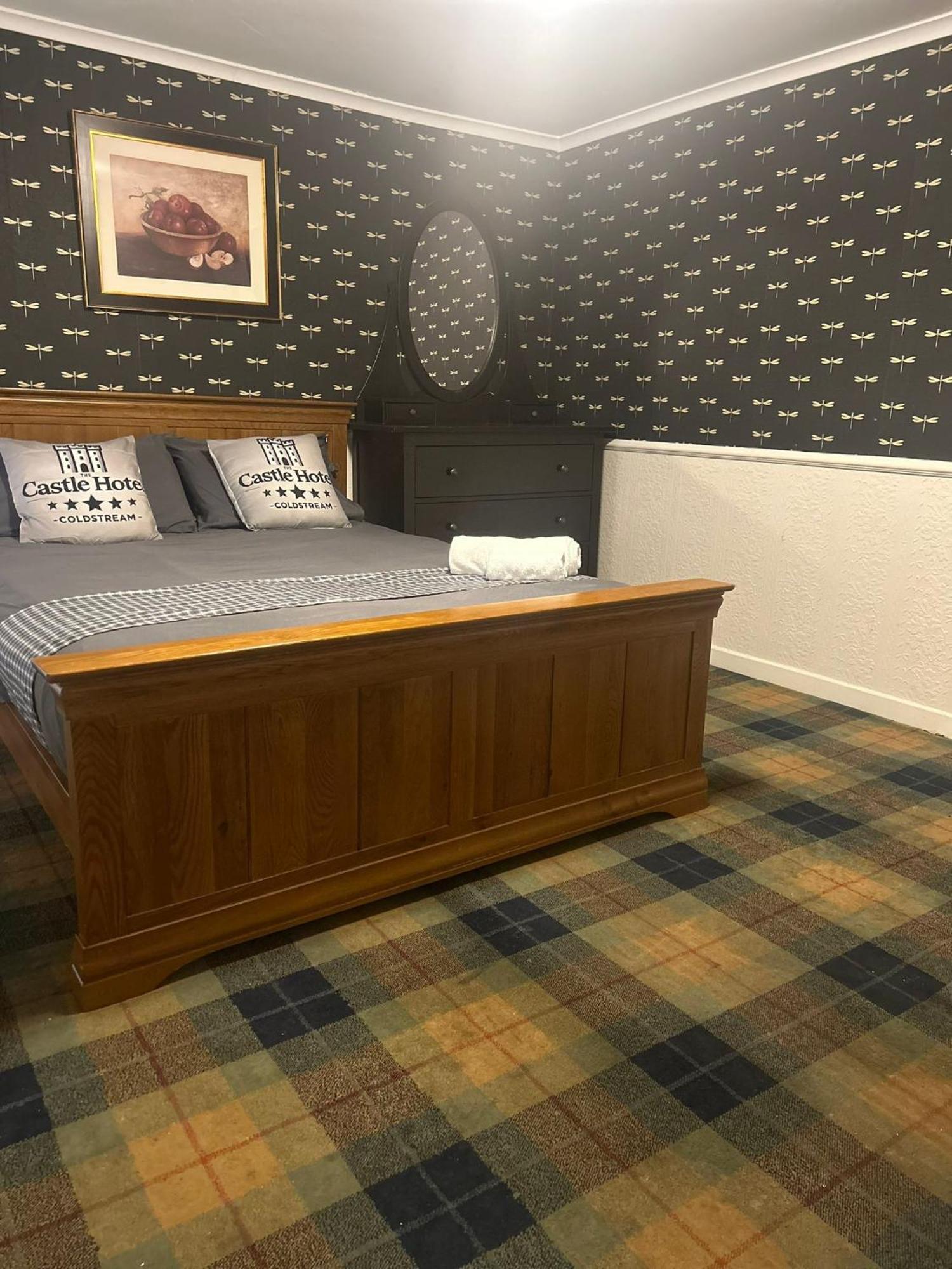 Self Check In Room Accommodation Only The Castle, コールドストリーム エクステリア 写真