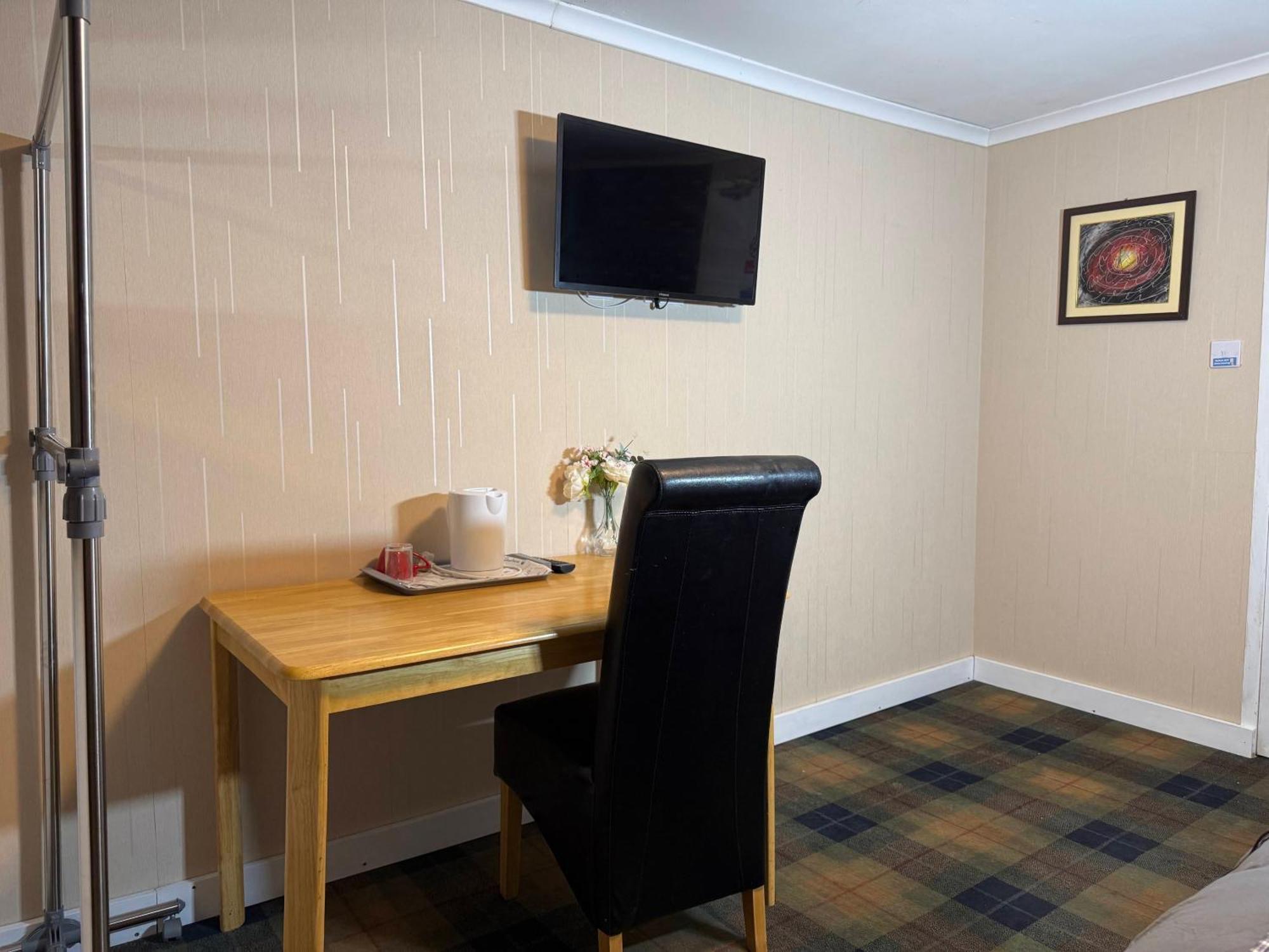 Self Check In Room Accommodation Only The Castle, コールドストリーム エクステリア 写真